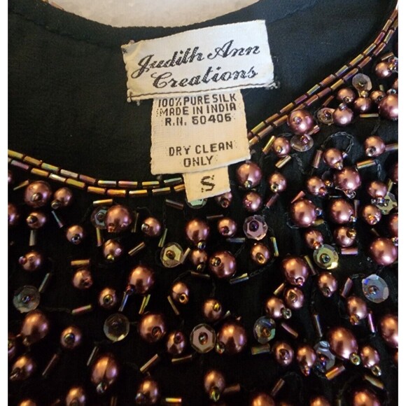 Vintage Judith Anne Creations Small 100% Silk Black & Gold Beaded Flowy Tank Top - Picture 3 of 14